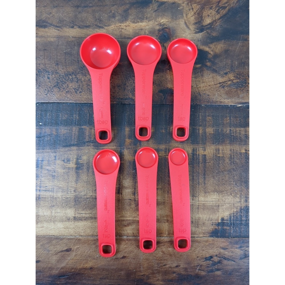 Set Of 6 Tupperware Measuring Mates Spoons‎ Red